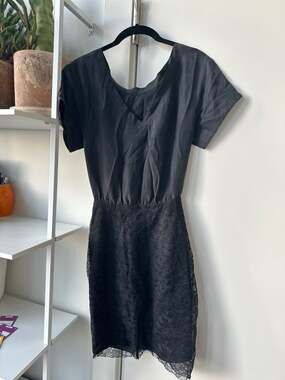 Theory Amirah Ivy Lace Black Silk & Lace Short Sleeve Mini Dress